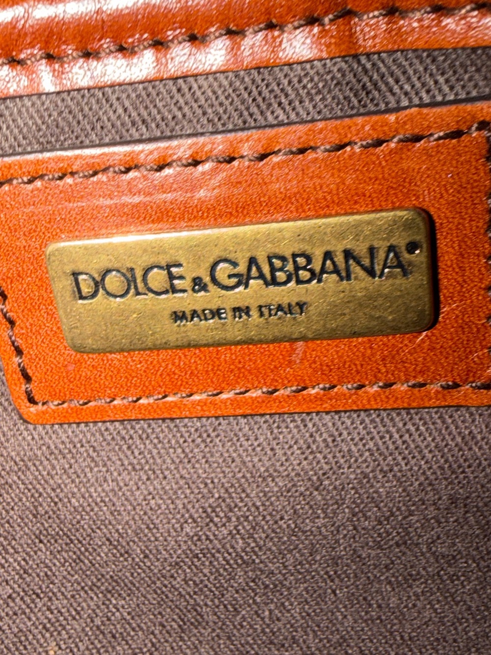 Authentic Dolce & Gabbana Vintage Miss Edge Patwork leather handbag w/gold - Picture 13 of 16